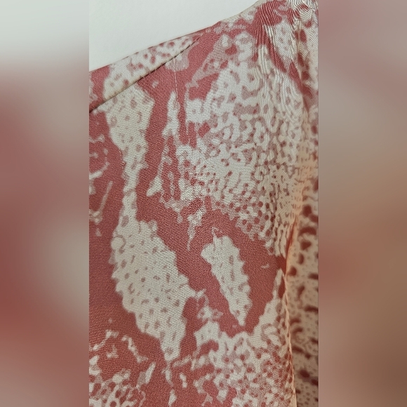 RUDSAK Selena Blouse Animal Print Snake Phyton Terracotta Pearl Wrap Leather L M - Picture 9 of 12